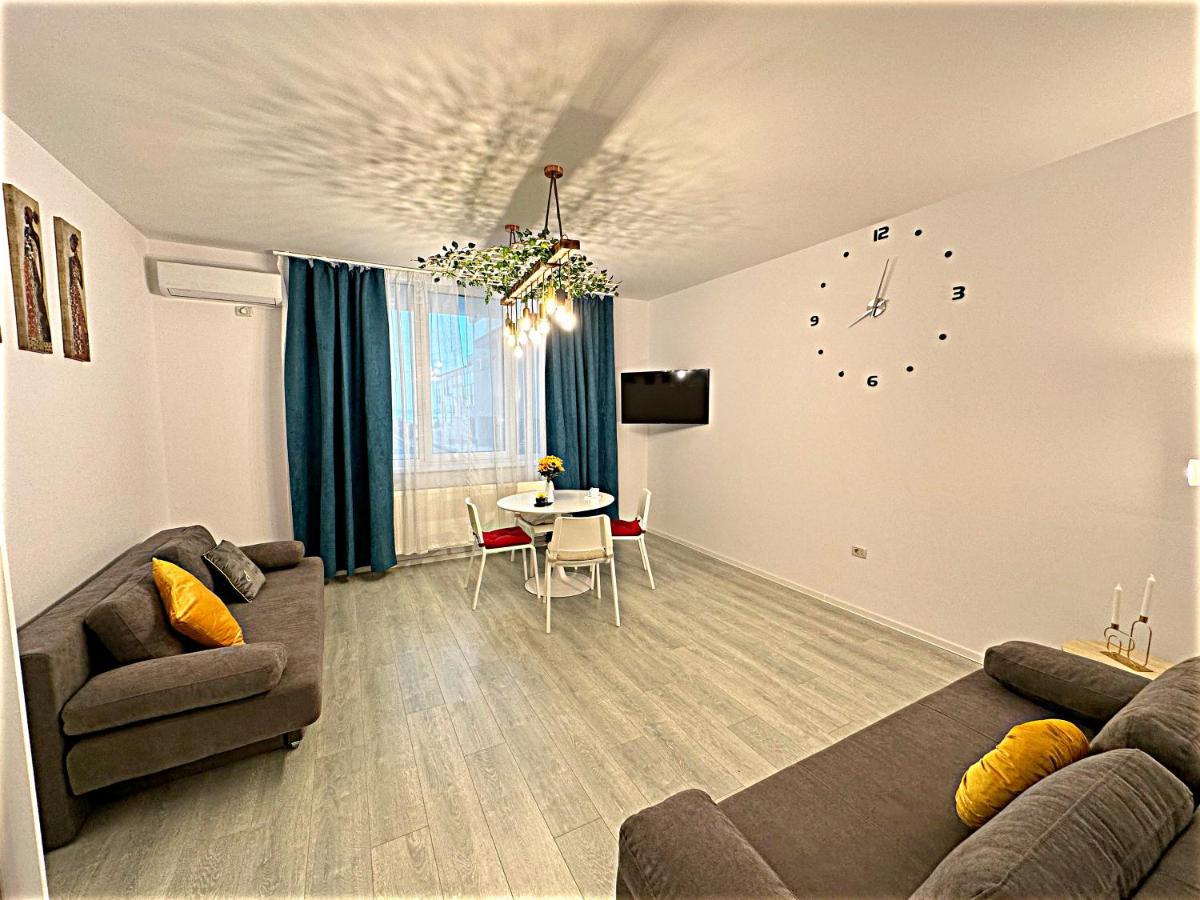 Hezo Sunshine Studio And Apartment Năvodari Exterior foto
